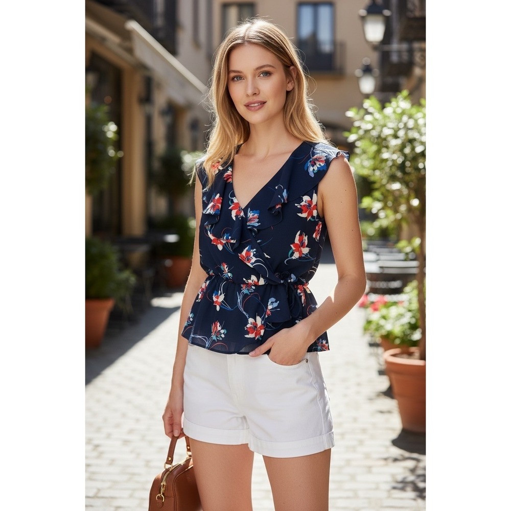 Halogen Navy Blue Floral Sleeveless Top V-Neck Size M - Festive Summer Blouse